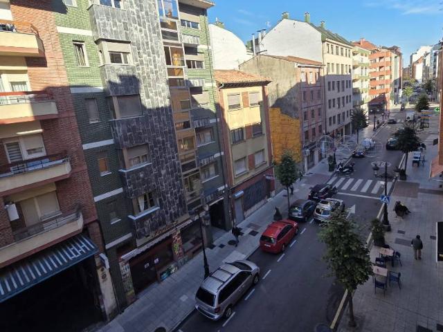 Piso en Venta en Teatinos Los Prados