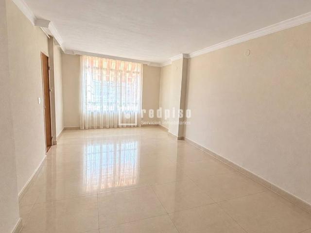 Piso en Venta en Teatinos