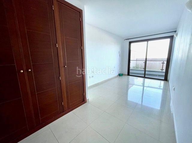 Piso en venta en San Cristóbal de La Laguna, La Laguna. MAGNÍFICO PISO CON ESPECTACULARES VISTAS A TAN SOLO 10 MINUTOS DEL AEROPUERTO. Pisos San Cristóbal de La.