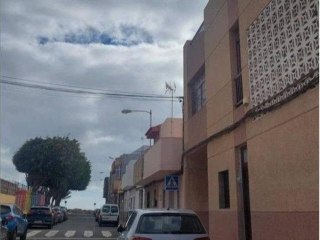 Piso en Venta en Telde