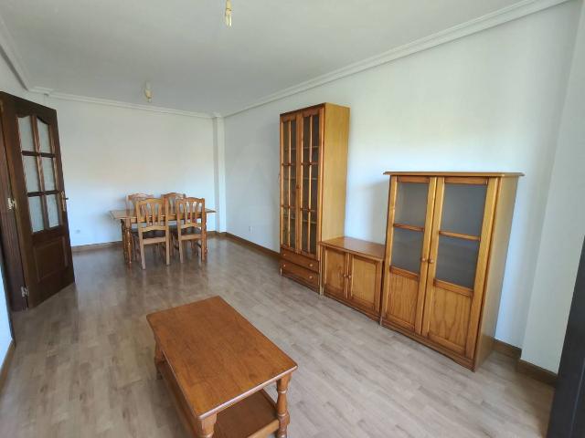 Piso en Venta en Teso de la Feria Arrabal
