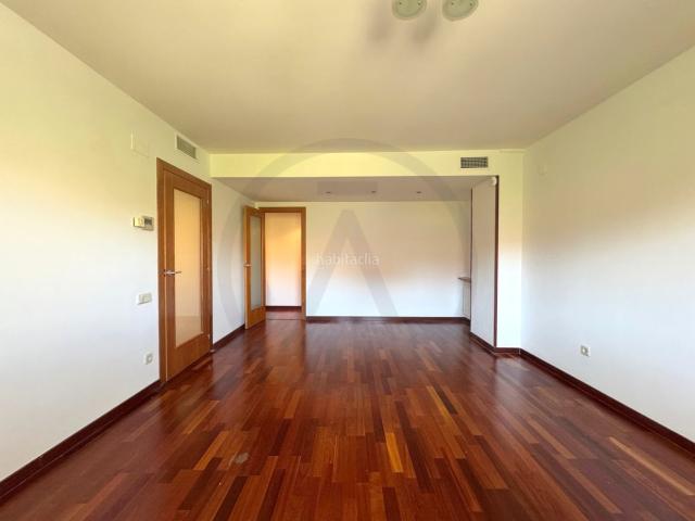Piso en venta en Terrassa, Barri del Centre. En pleno Centro!. Pisos.