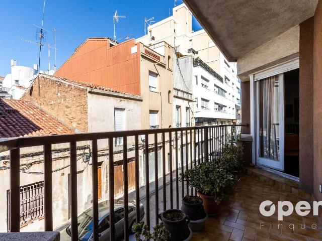Piso en venta en Terrassa, Ca n'Aurell. CALLE BLASCO DE GARAY. Pisos.