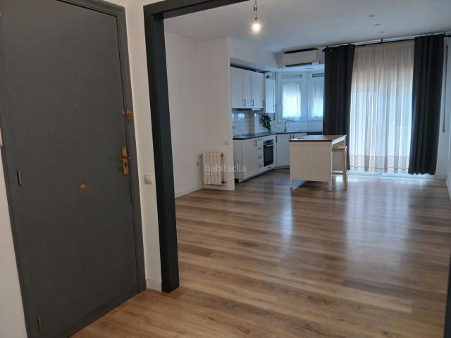 Piso en venta en Terrassa, Ca n'Aurell. Pisos.