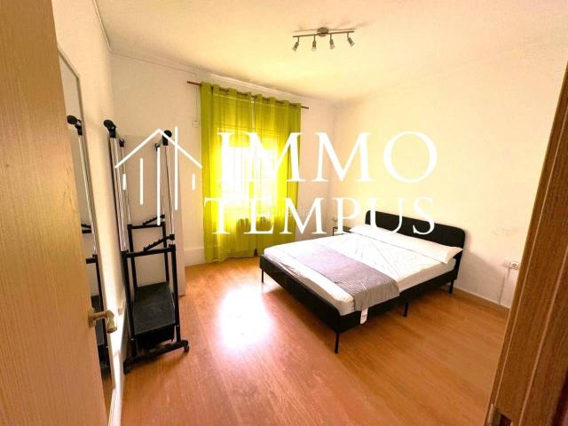 Piso en venta en Terrassa, Ca n'Aurell. Planta baja alquilada en venta en el centro. Pisos.
