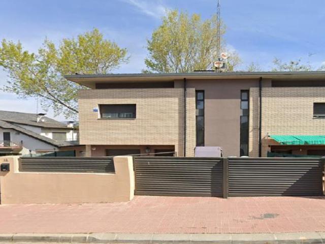 Piso en venta en Terrassa, Calle grecia 3