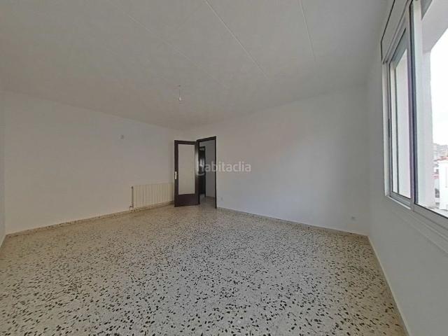 Piso en venta en Terrassa, Can Boada. llogat només per a inversor. Pisos.