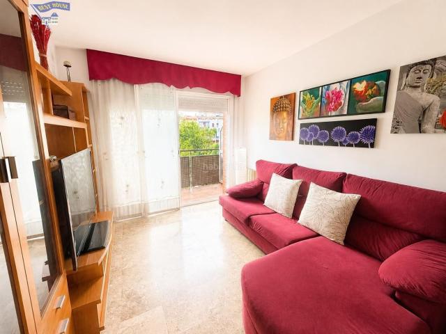 Piso en venta en Terrassa, Can Palet. AMPLIO PISO DE 2 HABITACIONES CON PARKING Y BALCÓN EN CAN PALET TERRASSA. Pisos.