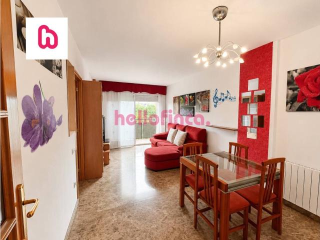 Piso en venta en Terrassa, Can Palet. Piso con parking y balcón al lado del Parc Vallparadis Terrassa. Pisos.