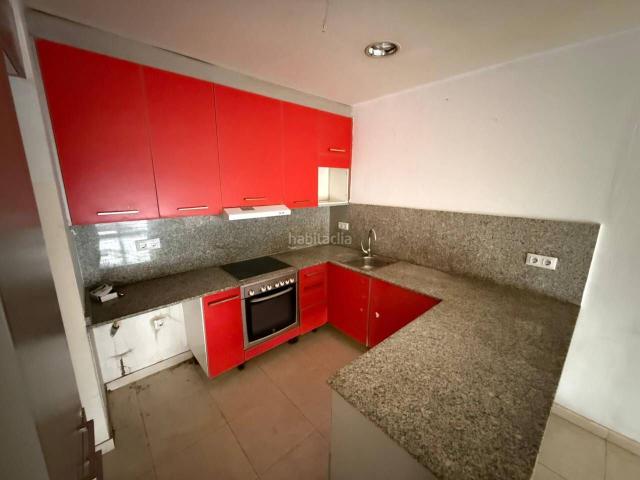 Piso en venta en Terrassa, Can Palet. PISO EN VENTA EN MENENDEZ Y PELAYO, TERRASSA. Pisos.