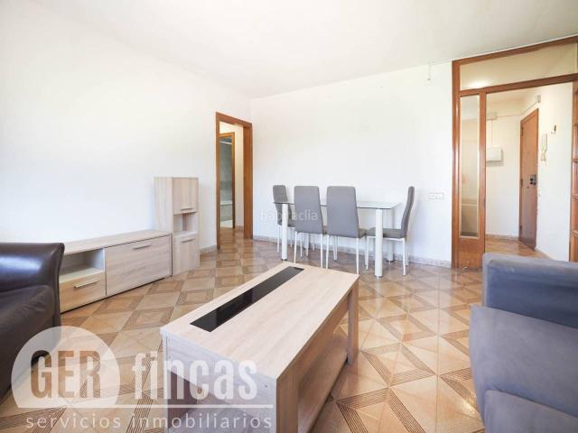 Piso en venta en Terrassa, Can Parellada. con ascensor. Pisos.