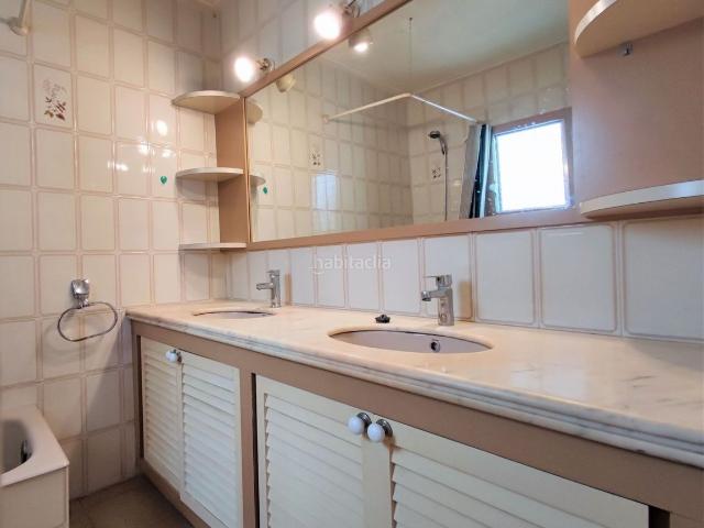 Piso en venta en Terrassa, Cementiri Vell. Piso de 90 m2 con espectaculares vistas a Montserrat. Pisos.
