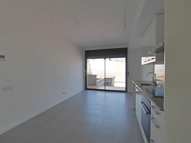Piso en venta en Terrassa, Egara. llogat només per a inversor. Pisos.