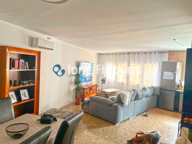 Piso en venta en Terrassa, La Maurina. Ione Finques Ofrece. Pisos.