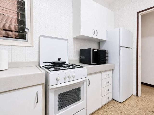Piso en venta en Terrassa, La Maurina. Luminoso piso de 3 habitaciones en Terrassa. Pisos.