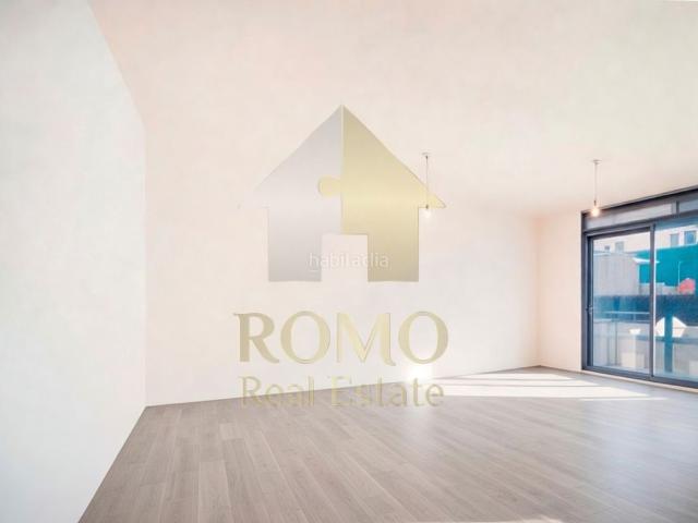 Piso en venta en Terrassa, La Maurina. Planta baja de obra nueva en La Maurina Terrassa Diseño moderno, luminosidad y confort. Pisos.