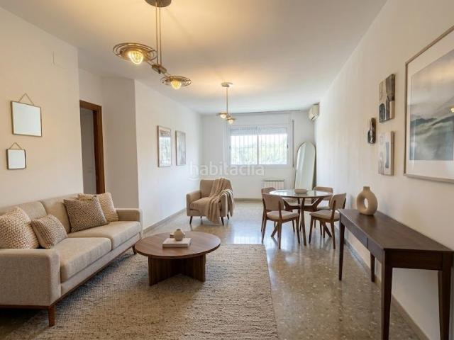 Piso en venta en Terrassa, La Cogullada. planta baixa en molt bon estat. Pisos.