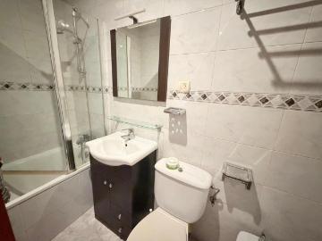 Piso en venta en Terrassa, Les Arenes La Grípia Can Montllor. A 15 minutos Estación Renfe Est y C.A.P. Est. Pisos.