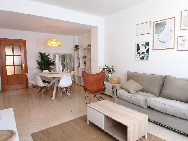 Piso en venta en Terrassa, Plaça Catalunya Escola Industrial. TRES DORMITORIOS DOS BAÑOS. Pisos.