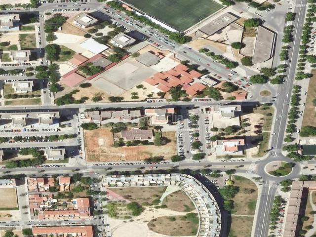 Piso en venta en Terrassa, Pla de Bon Aire. Piso en Calle Vilafranca del Penedes en Terrassa, Barcelona. Pisos.