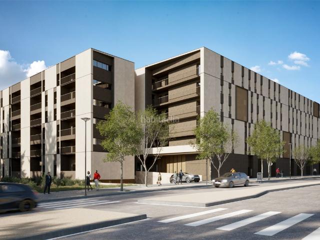 Piso en venta en Terrassa, Poble Nou. 3 Dormitorios terraza XL. Pisos.