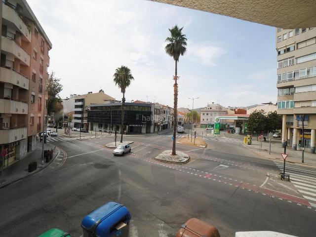Piso en venta en Terrassa, San Pere. Espacio, ubicación y calidad de vida en Terrassa. Pisos.
