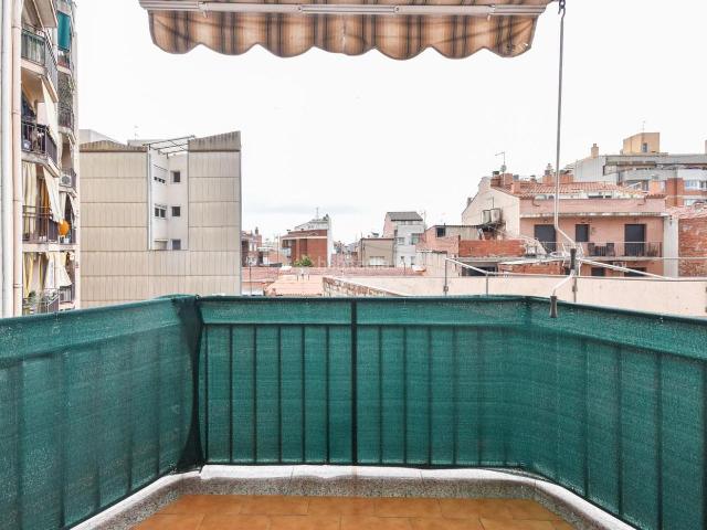 Piso en venta en Terrassa, San Pere. Situación inmejorable. Pisos.