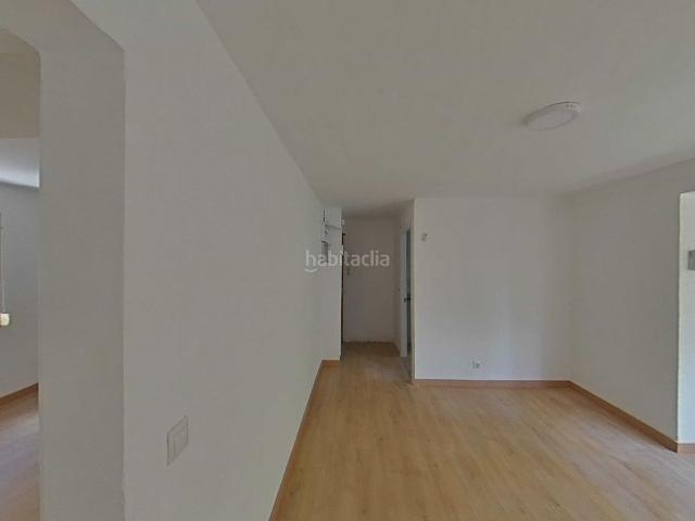 Piso en venta en Terrassa, Sant Llorenç. llogat només per a inversor. Pisos.