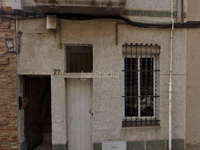 Piso en venta en Terrassa, Segle XX. SE VENDE inmueble ALQUILADO en Navas de Tolosa 27 de Terrassa, Barcelona. Pisos.