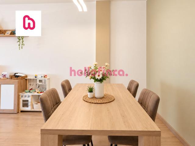 Piso en venta en Terrassa, Torre Sana. Piso exterior con ascensor en Terrassa, listo para entrar a vivir. Pisos.