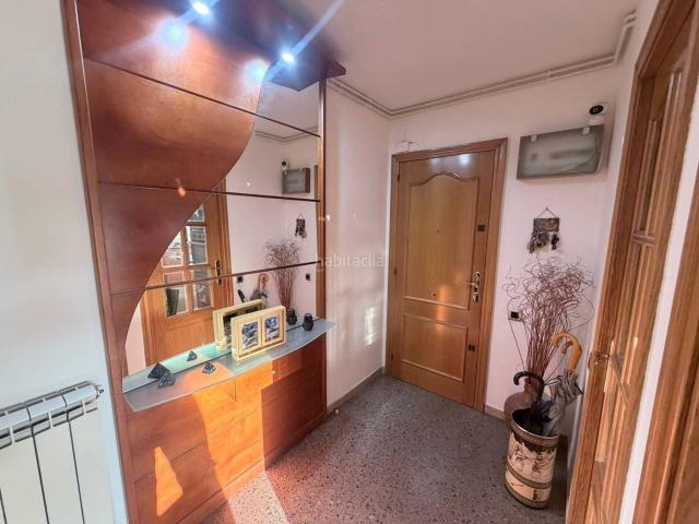 Piso en venta en Terrassa, Torrent d'en Pere Parres. Gran piso de 4 habitaciones con terraza, balcón y mucha luz en Can Boada!. Pisos.