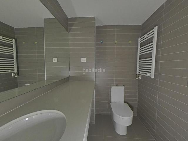Piso en venta en Terrassa, Torrent d'en Pere Parres. llogat només per a inversor. Pisos.