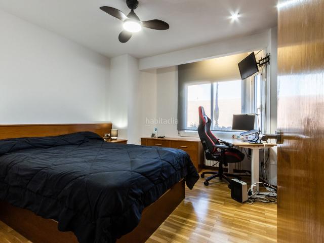 Piso en venta en Terrassa, Vallparadís Antic Poble de Sant Pere. UN HOGAR CÓMODO PARA CADA ETAPA DE LA VIDA. Pisos.