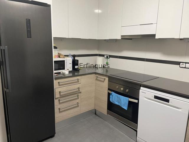 Piso en venta en Terrassa, Vallparadís Antic Poble de Sant Pere. SE VENDE EXCELENTE PISO CENTRICO. Pisos.