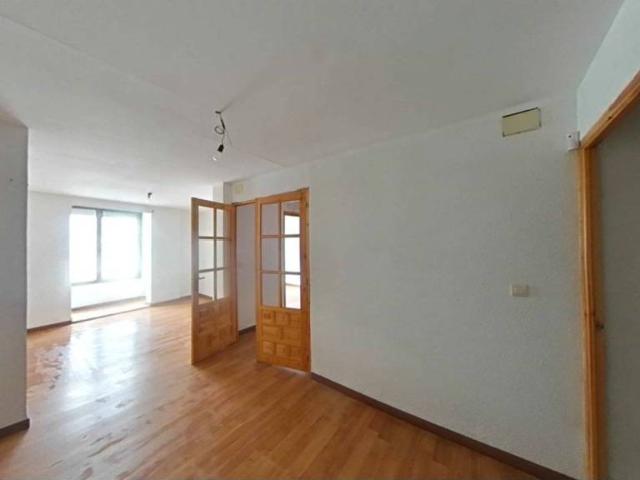 Piso en Venta en Terrer