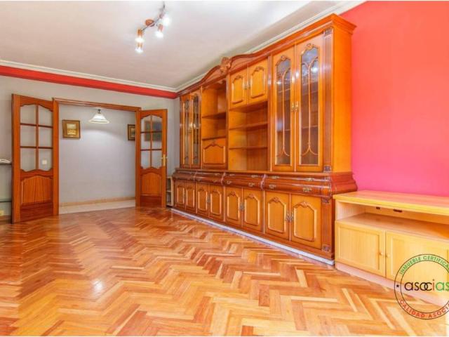Piso en Venta en Teverga