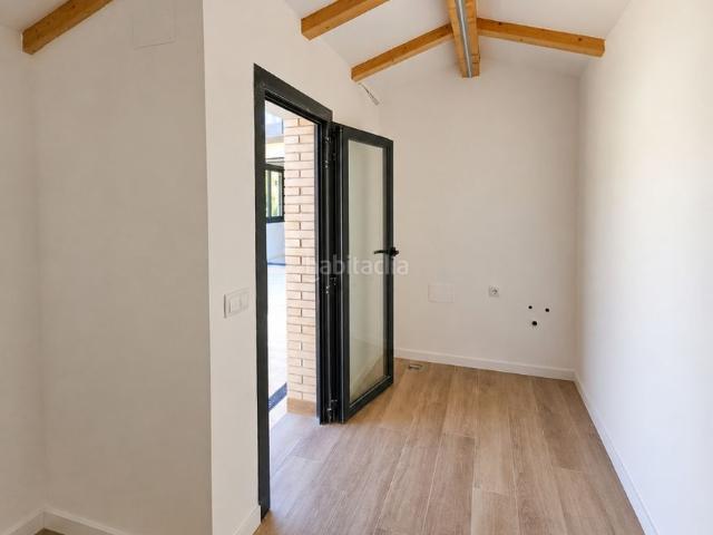 Piso en venta en Tiana. Obra nueva en Tiana con espectacular terraza privada. Pisos.