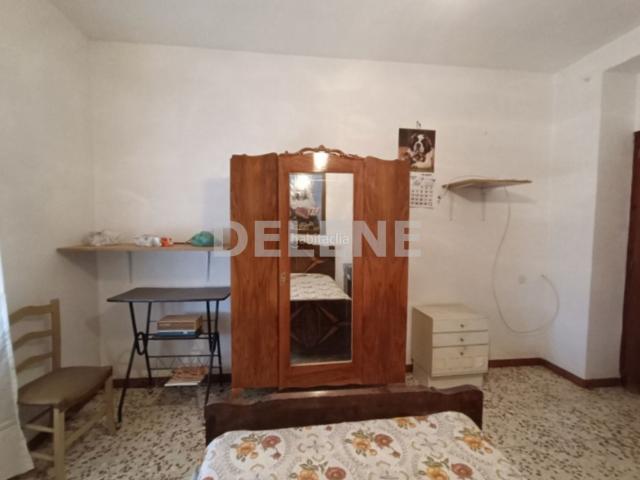 Piso en venta en Tobarra. 2884 PISO CON PATIO Y COCHERA, TOBARRA. Pisos.