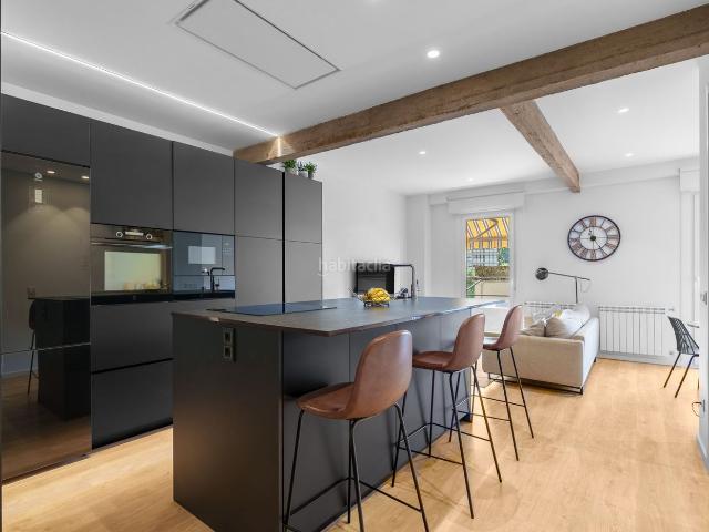 Piso en venta en Tolosa. Exclusiva vivienda de diseño, completamente reformada, en el centro de Tolosa. Pisos.