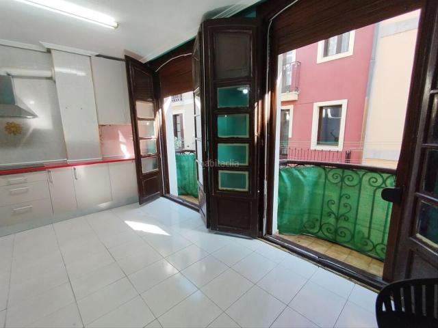 Piso en venta en Tolosa. PISO CENTRICO EN CALLE MAYOR. Pisos.