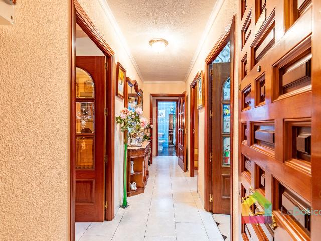 Piso en venta en Toledo, Avenida Europa San Antón. AMPLIO PISO JUNTO A AVENIDA DE EUROPA Y GENERAL VILLALBA TOLEDO. Pisos.