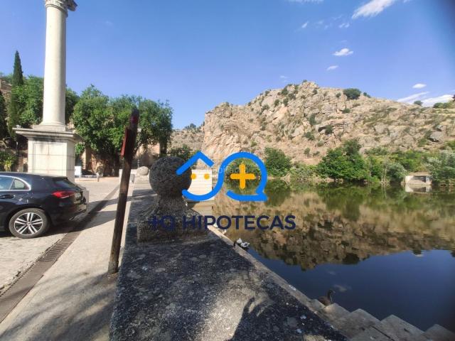Piso en venta en Toledo, Casco Histórico. MAS QUE HIPOTECAS VENDE PISOS EN TOLEDO FRENTE AL PASAJE DEL BARCO. Pisos.