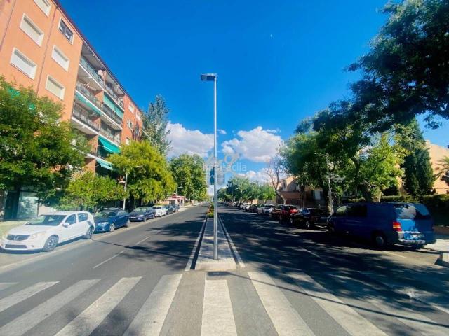 Piso en venta en Toledo, Palomarejos. Marín Lara Vende piso en Avda. Barber. Pisos.