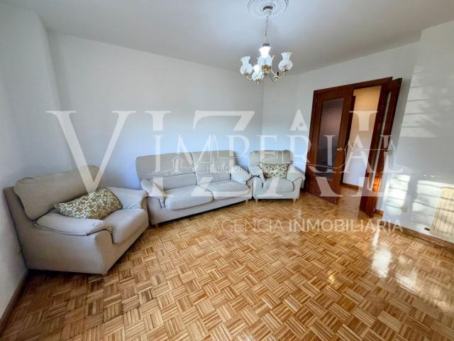 Piso en venta en Toledo, Santa María de Benquerencia. VIVIENDA a escasos metros del HOSPITAL UNIVERSITARIO. Pisos.
