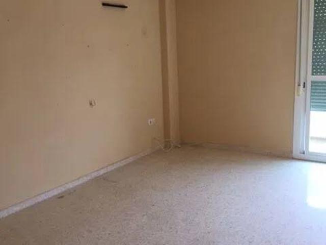 Piso en Venta en Tomares