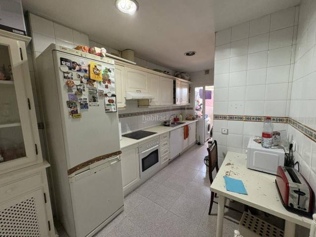 Piso en venta en Tomares, Santa Eufemia. Piso en venta en Santa Eufemia. Pisos.