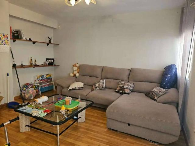 Piso en Venta en Tómbola
