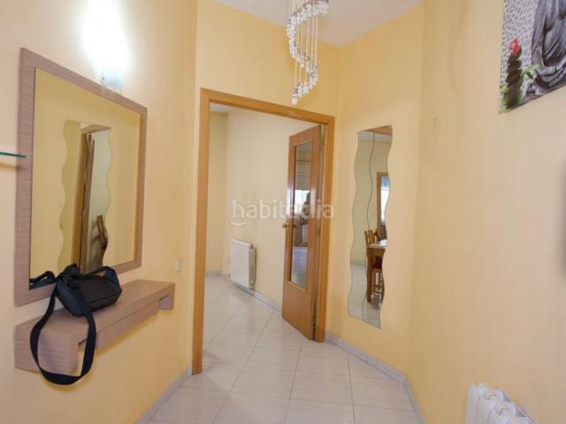 Piso en venta en Tona. Tu nuevo hogar te espera en el corazón de Tona!. Pisos.