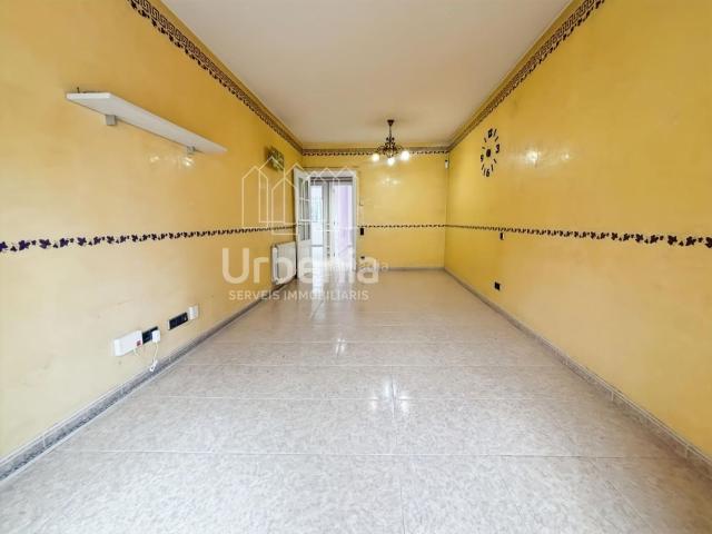 Piso en venta en Tordera, Sant Pere. Planta baja con gran terraza en Sant Pere Tordera. Pisos.