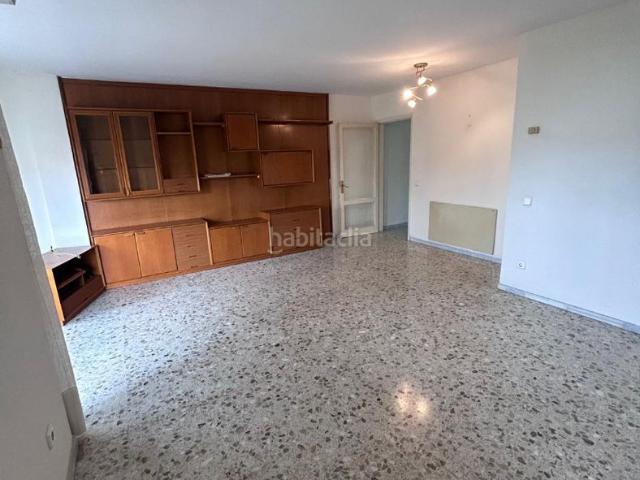Piso en venta en Tordera, Tordera. OPORTUNIDAD EN TORDERA! ESPECTACULAR PISO DE 109 m² CON ASCENSOR, PARKING Y DOS AMPLIOS BALCONES. Pisos.